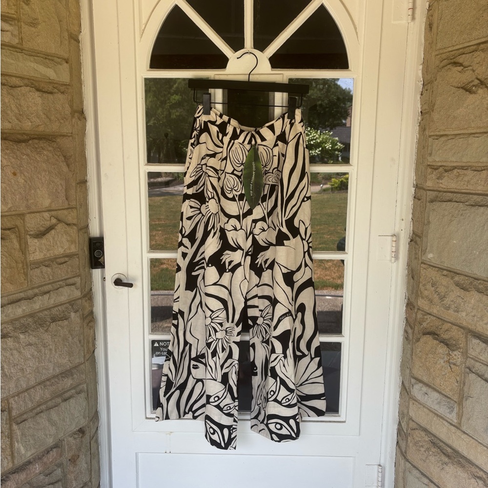 FARM Rio Black and White Floral Pants